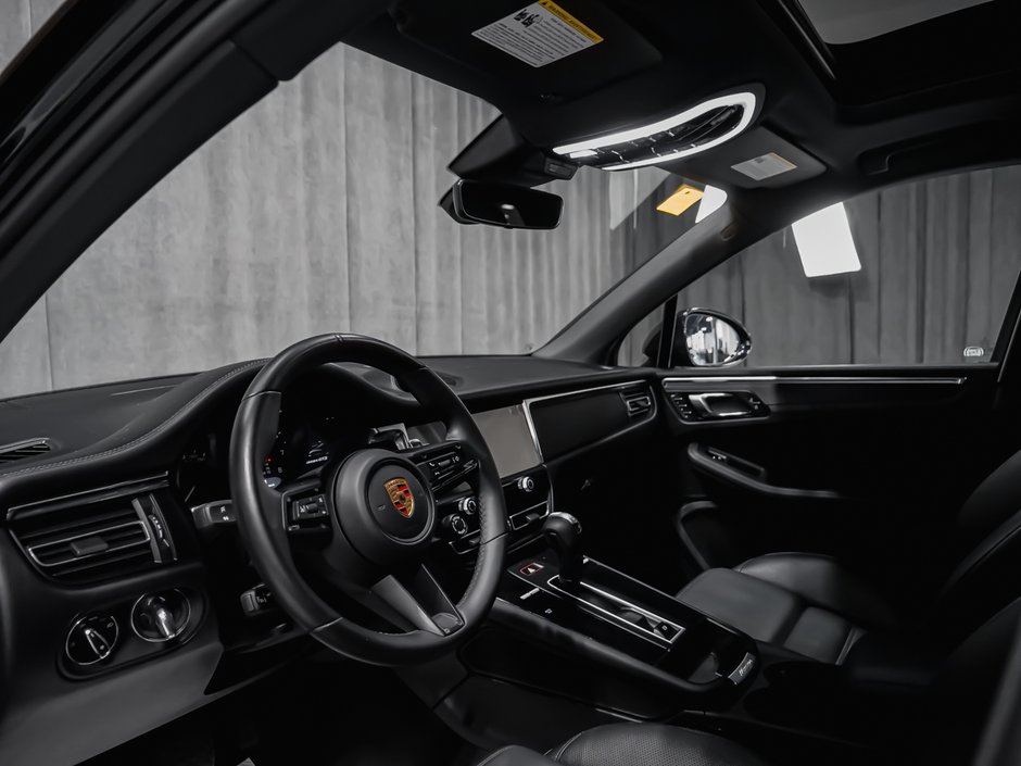 2025 Porsche Macan GTS-9