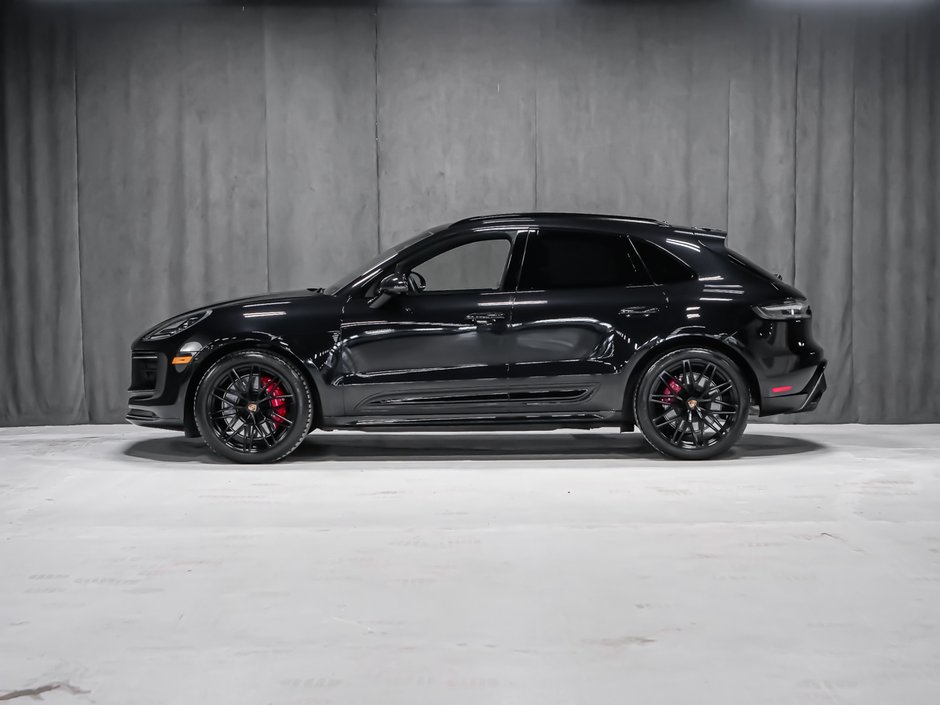 2025 Porsche Macan GTS-2