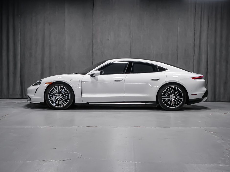 2020 Porsche Taycan TURBO-3