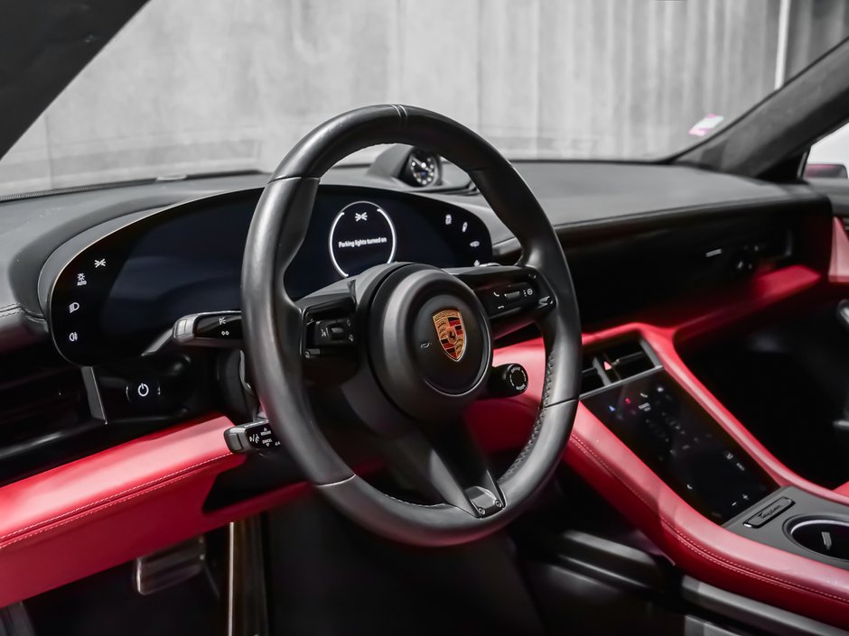 2020 Porsche Taycan TURBO-13