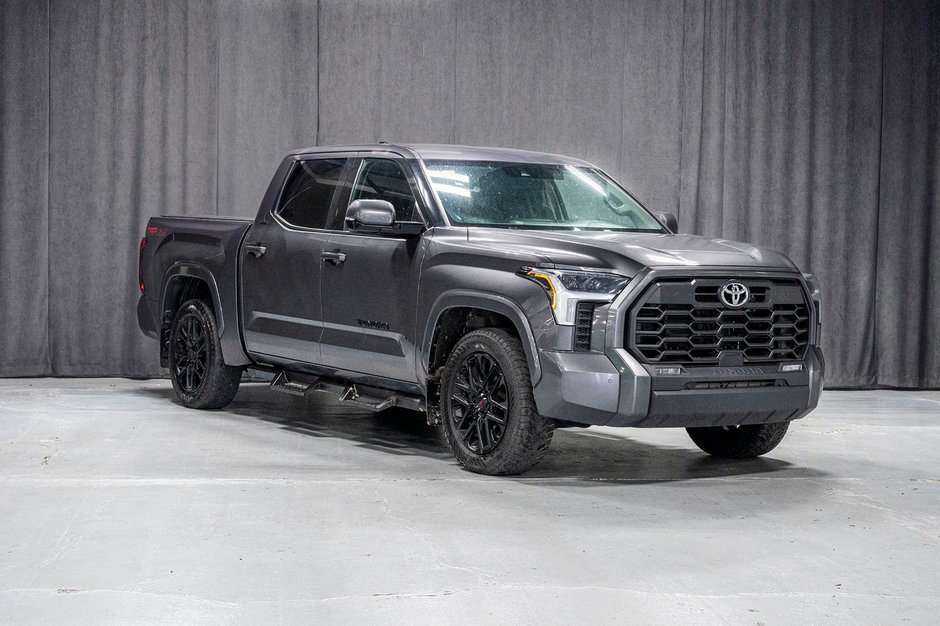 2023 Toyota Tundra SR-2