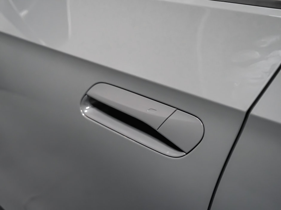 Volkswagen ID.4  2024-8