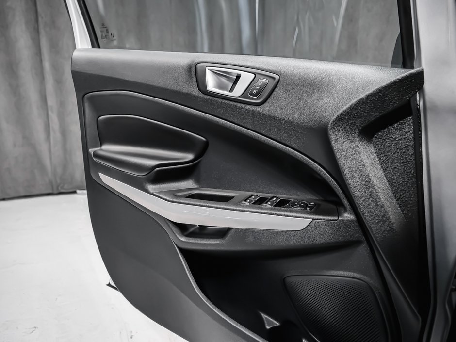 Ford EcoSport TITANIUM 2020-8