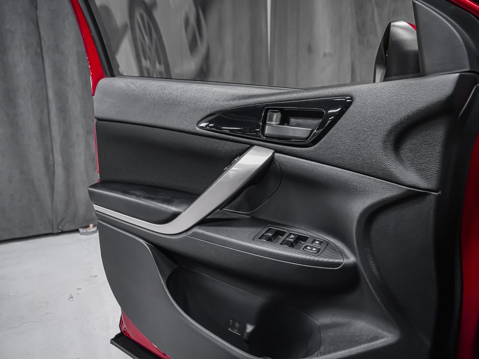 Mitsubishi Eclipse Cross ES S-AWC SIEGES CHAUFFANTS APPLE CARPLAY 2020-8