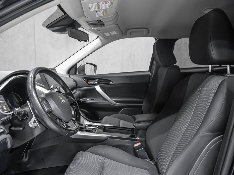 Mitsubishi Eclipse Cross GT-AWD 2023-9