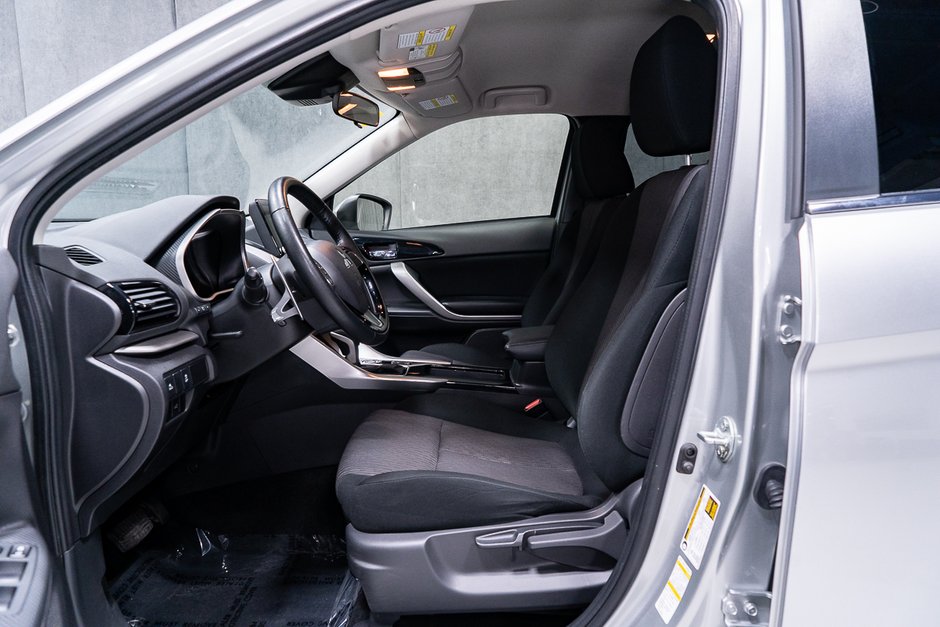 Mitsubishi Eclipse Cross LE S-AWC 2024-16