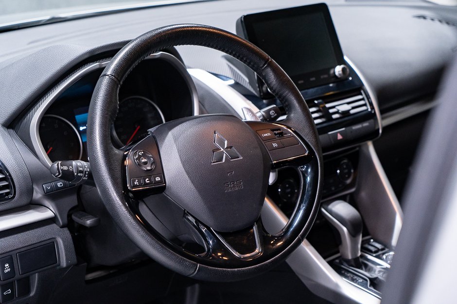 Mitsubishi Eclipse Cross LE S-AWC 2024-8