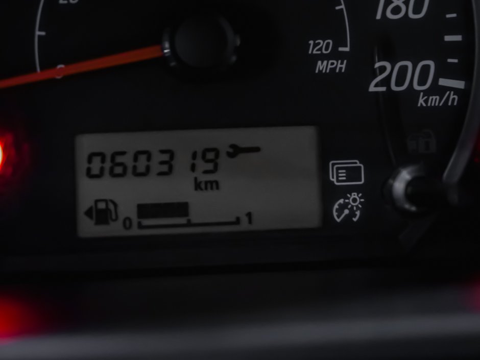 2015 Mitsubishi Mirage ES 2 SET DE PNEUS DÉMARREUR A DISTANCE-10