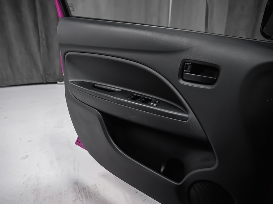 2015 Mitsubishi Mirage ES 2 SET DE PNEUS DÉMARREUR A DISTANCE-9