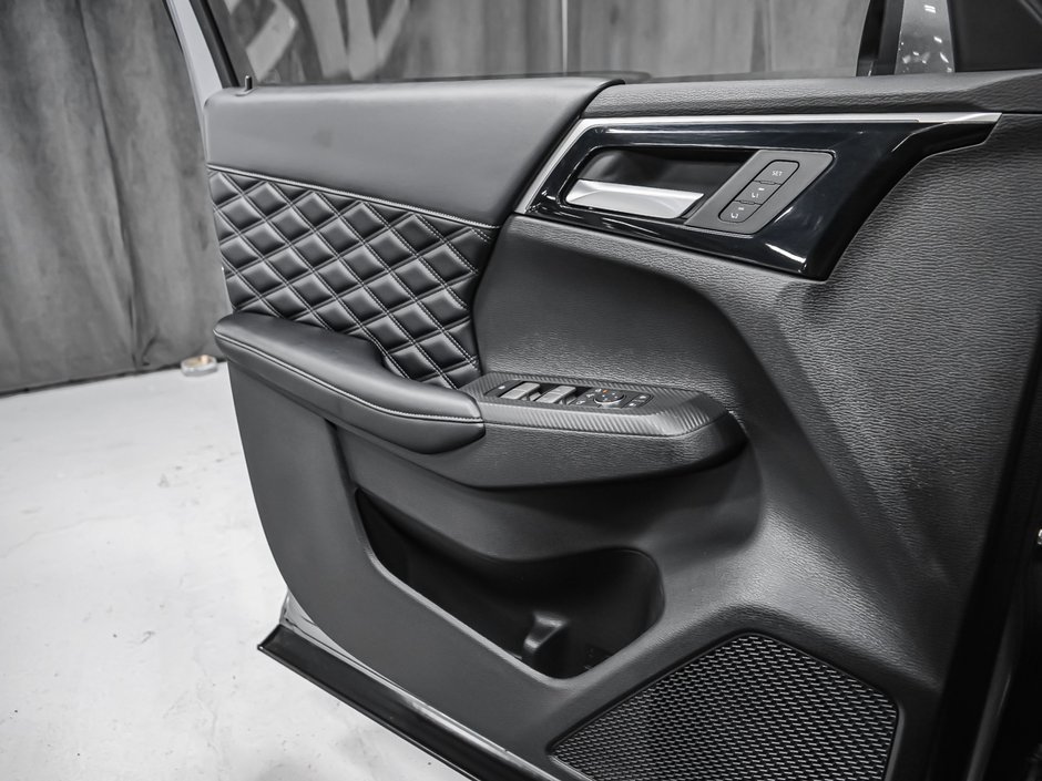 2023 Mitsubishi Outlander PHEV GT-AWD-9