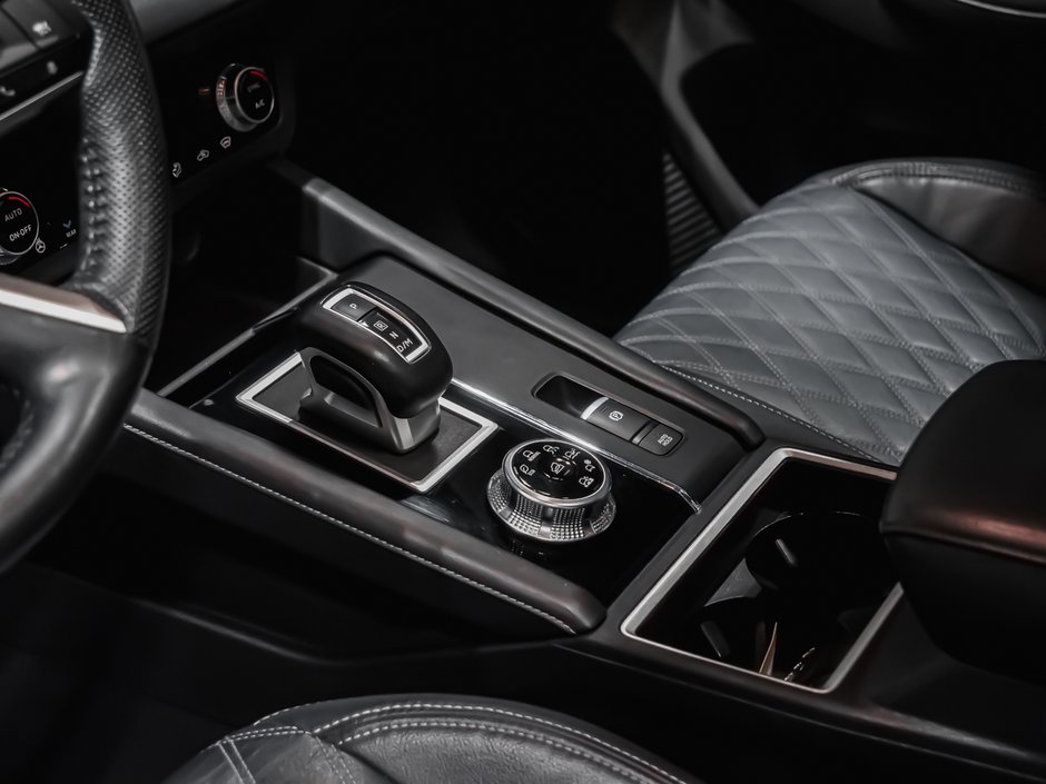 2023 Mitsubishi Outlander SEL-6