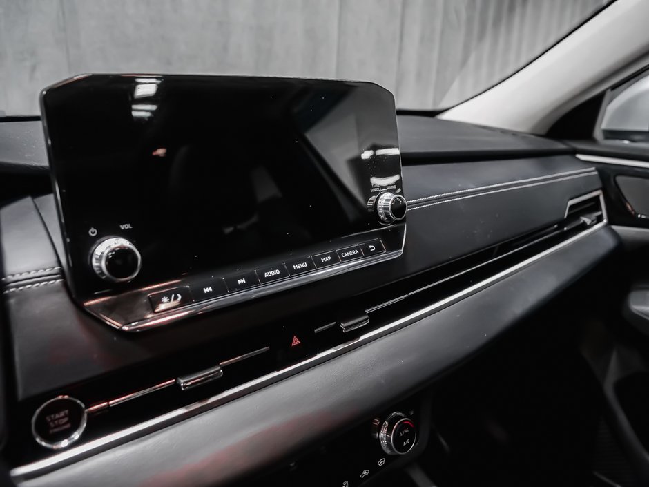 2023 Mitsubishi Outlander SEL-10