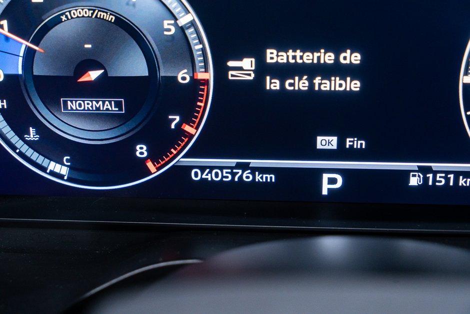 Mitsubishi Outlander SEL 2023-17