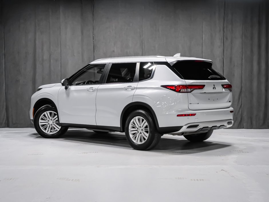 Mitsubishi Outlander LE 2 SET DE PNEU APPLE CAR PLAY 2024-3