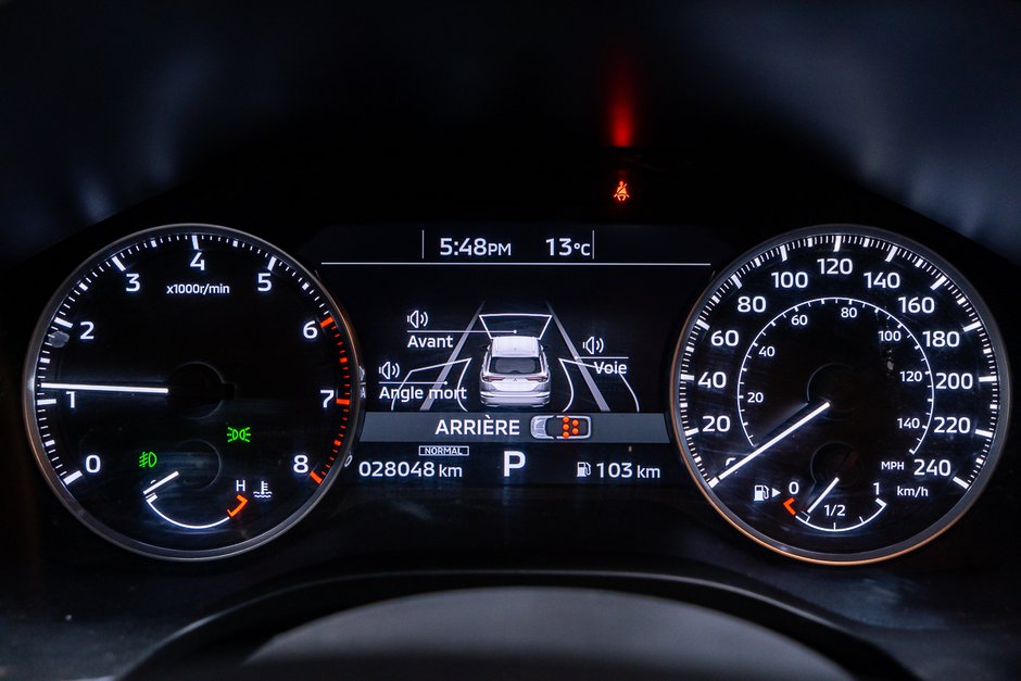 Mitsubishi Outlander LE BANC CHAUFFANT APPLE CAR PLAY SANS FIL 2024-2