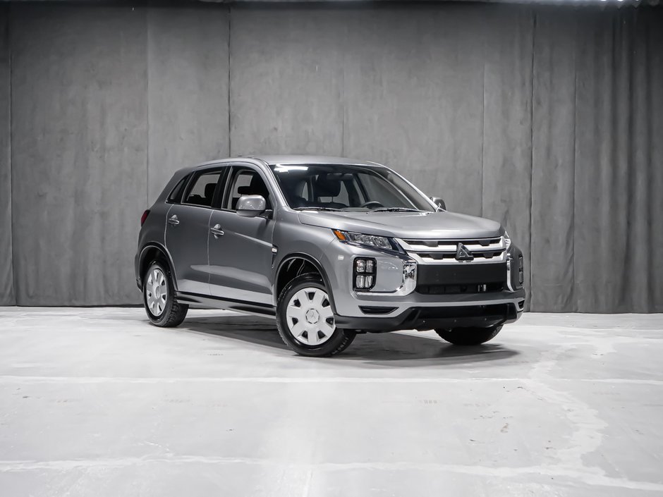 2025 Mitsubishi RVR ES AWD APPLE CAR PLAY SIÈGES CHAUFFANT-1