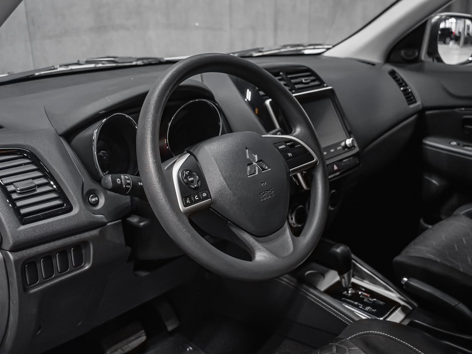 Mitsubishi RVR ES FWD CARPLAY CAMÉRA SIÈGES CHAUFFANTS 2025-7