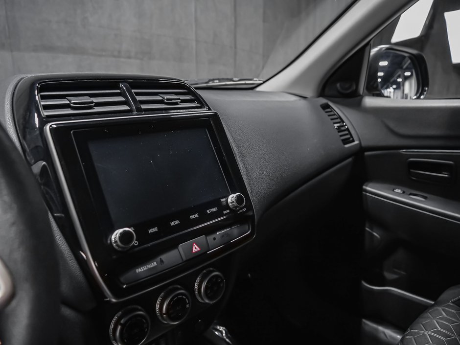 Mitsubishi RVR ES 2025-8