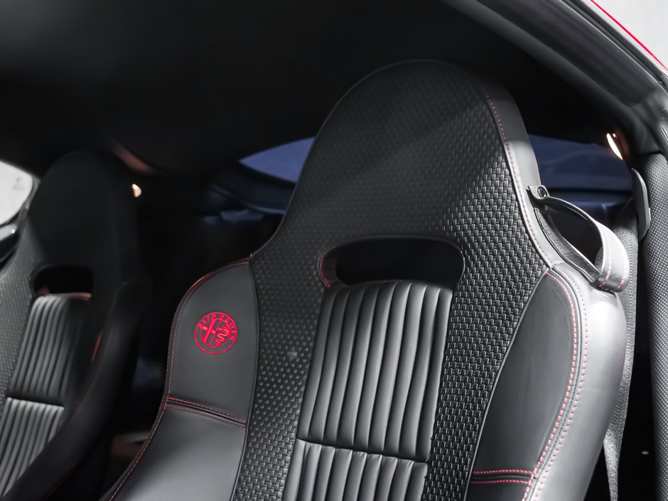 Alfa Romeo 8C Competizione  2008-39