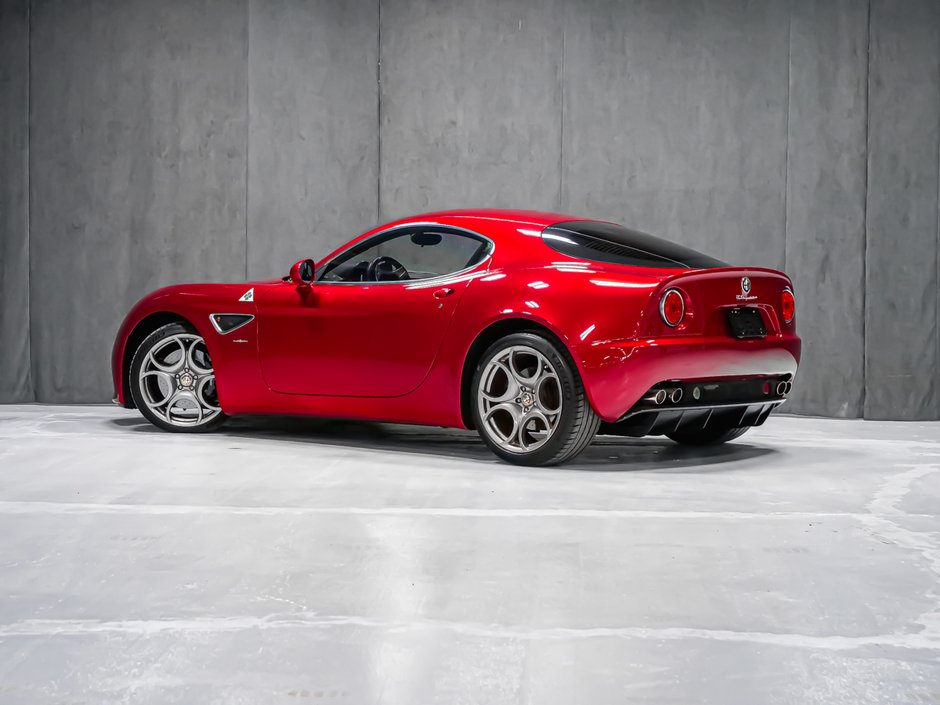 Alfa Romeo 8C Competizione  2008-3