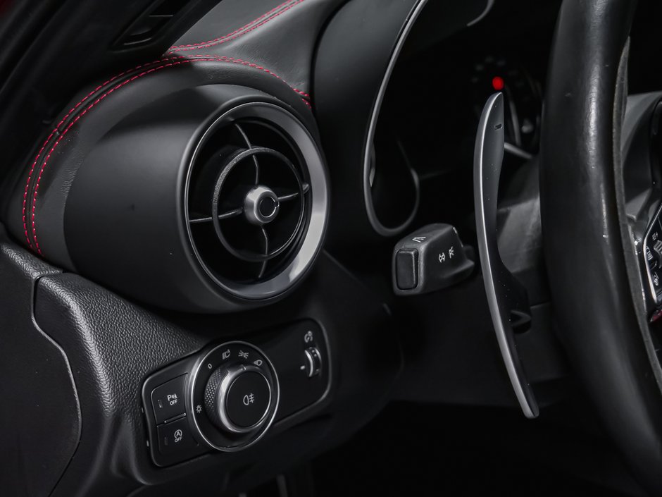 Alfa Romeo Giulia QUADRIFOGLIO CARBON TOIT CARBONE ASSIST CONDUITE 2021-21
