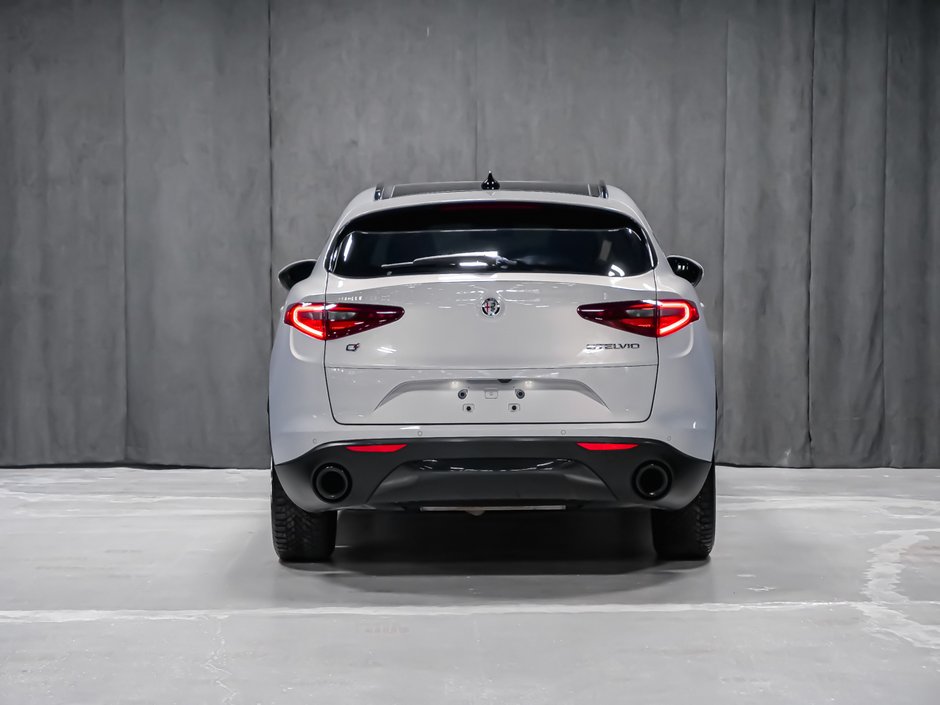 2023 Alfa Romeo Stelvio Sprint-4