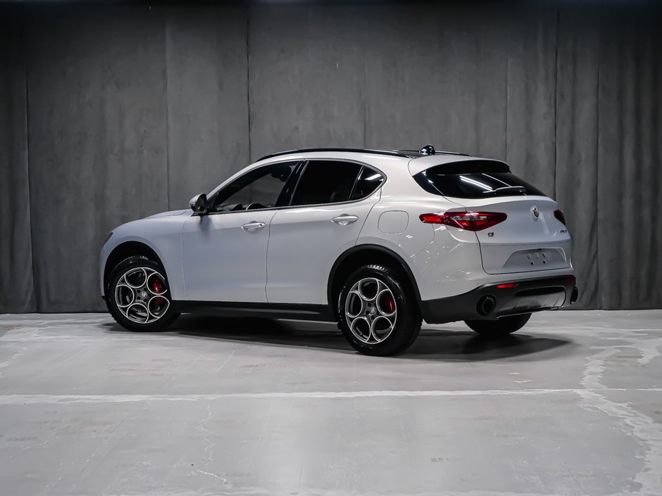 2023 Alfa Romeo Stelvio Sprint-3