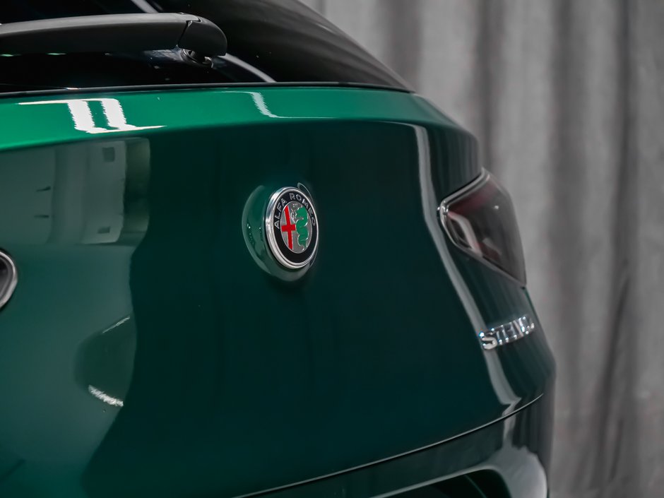 2024 Alfa Romeo Stelvio QUADRIFOLIO-6