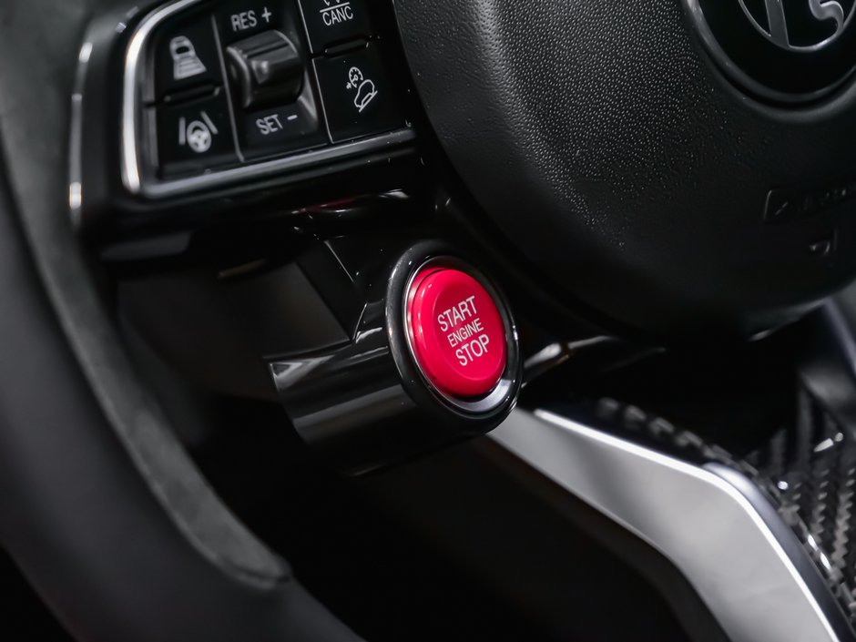 2024 Alfa Romeo Stelvio QUADRIFOLIO-13