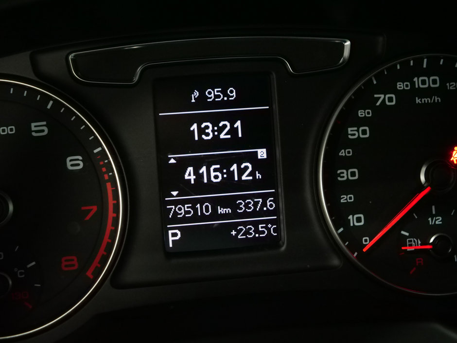 Audi Q3 KOMFORT 2016-9