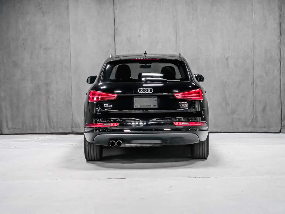 Audi Q3 KOMFORT 2016-5