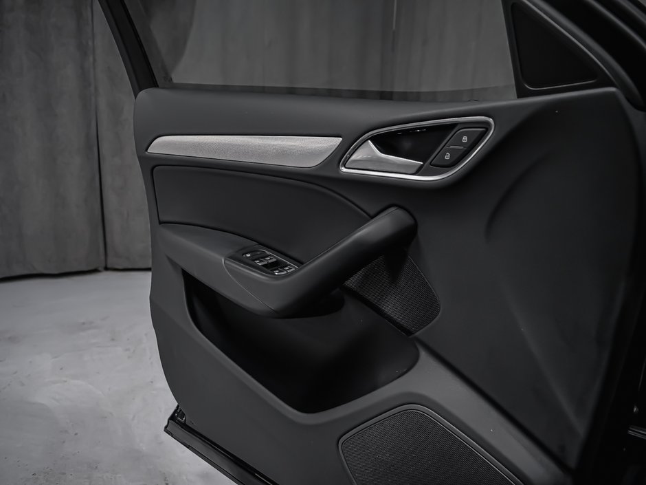 Audi Q3 PREMIUM PLUS, 2.0 TFSI 2018-10