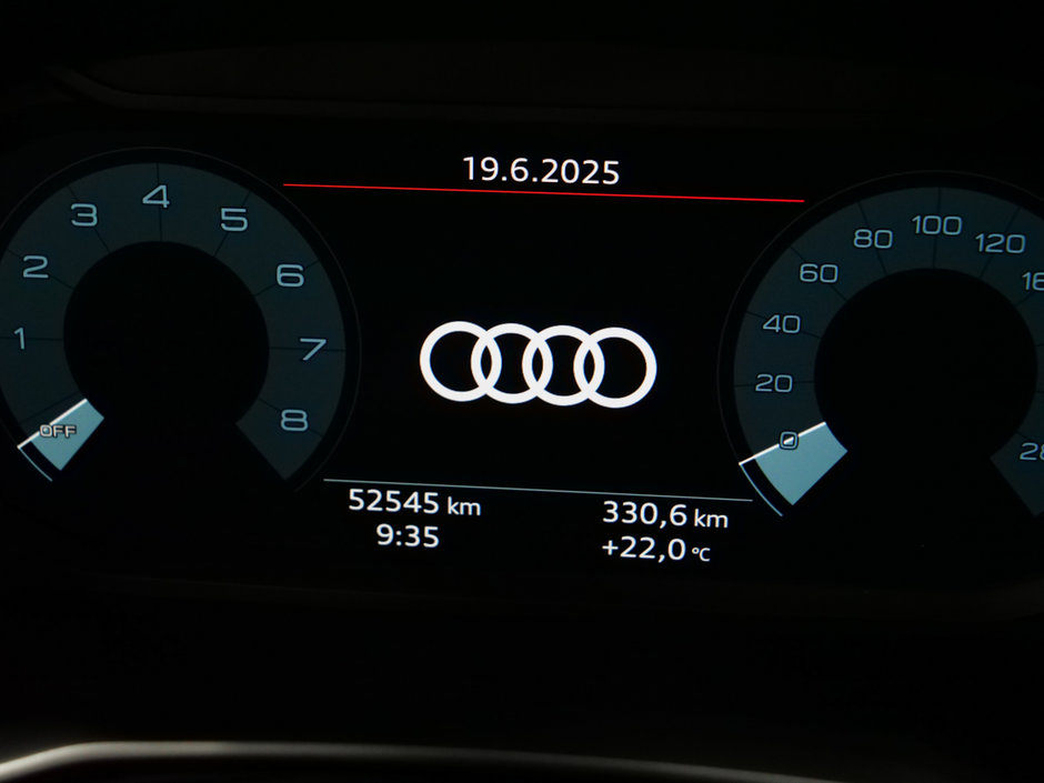2022 Audi Q3 KOMFORT-10