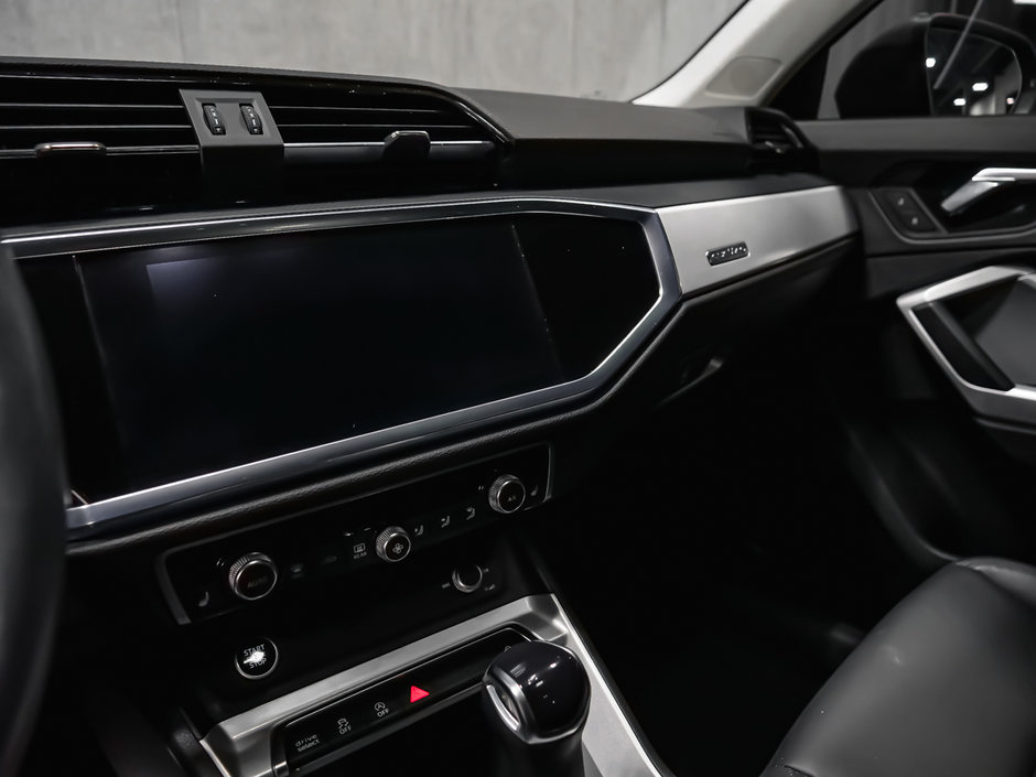 2022 Audi Q3 KOMFORT-11