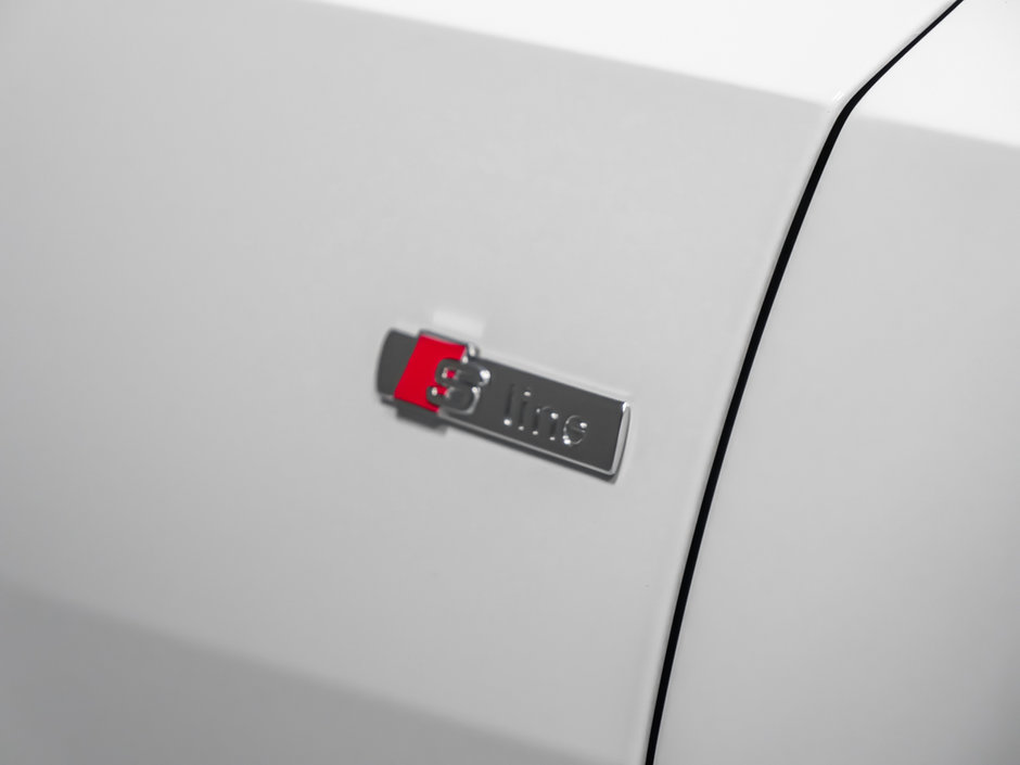 Audi Q8 PROGRESSIV 2020-8