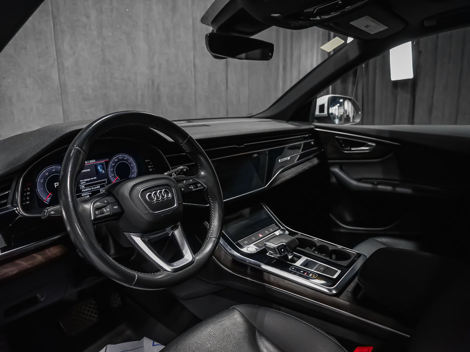 Audi Q8 PROGRESSIV 2020-9