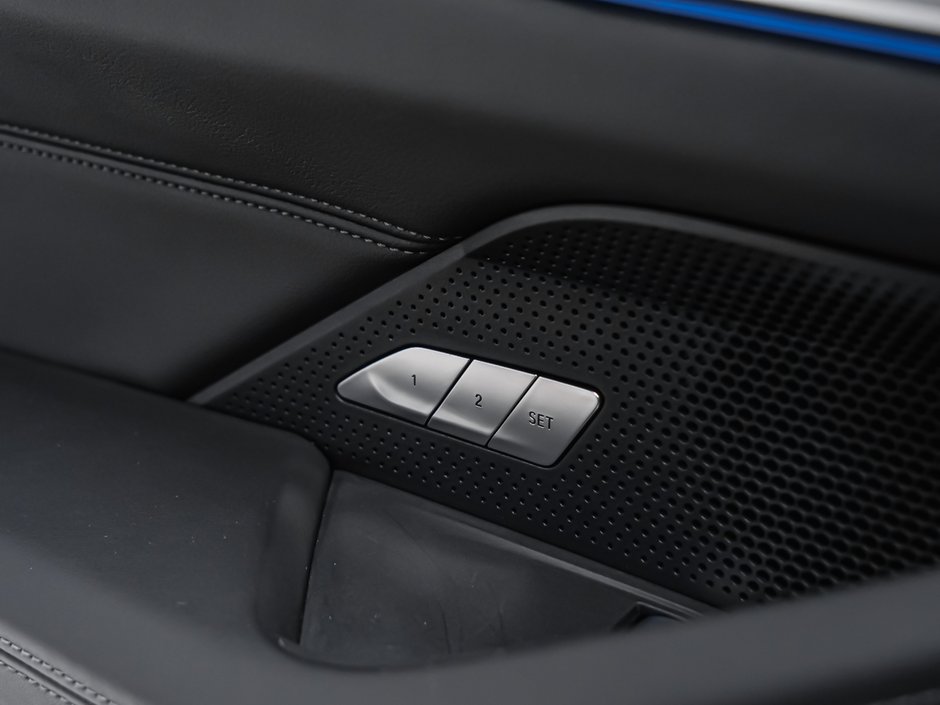 BMW M4 Competition 2026-35