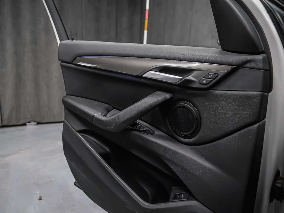 BMW X1 28i XDRIVE PNEUS D'HIVER ET ÉTÉ 2021-8