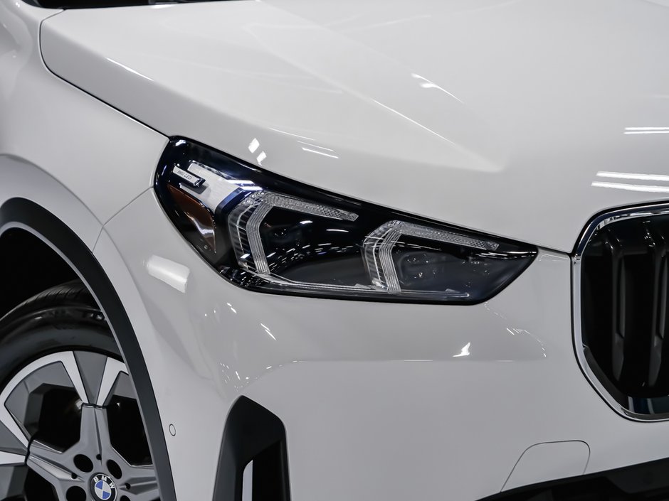 2024 BMW X1 XDRIVE28I TOIT PANORAMIQUE VOLANT CHAUFFANT-18