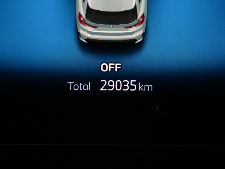 2024 BMW X1 XDRIVE28I TOIT PANORAMIQUE VOLANT CHAUFFANT-9