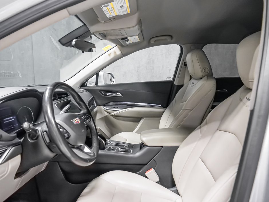 Cadillac XT4 AWD LUXURY 2 SET DE PNEUS  APPLE CAR PLAY 2020-12