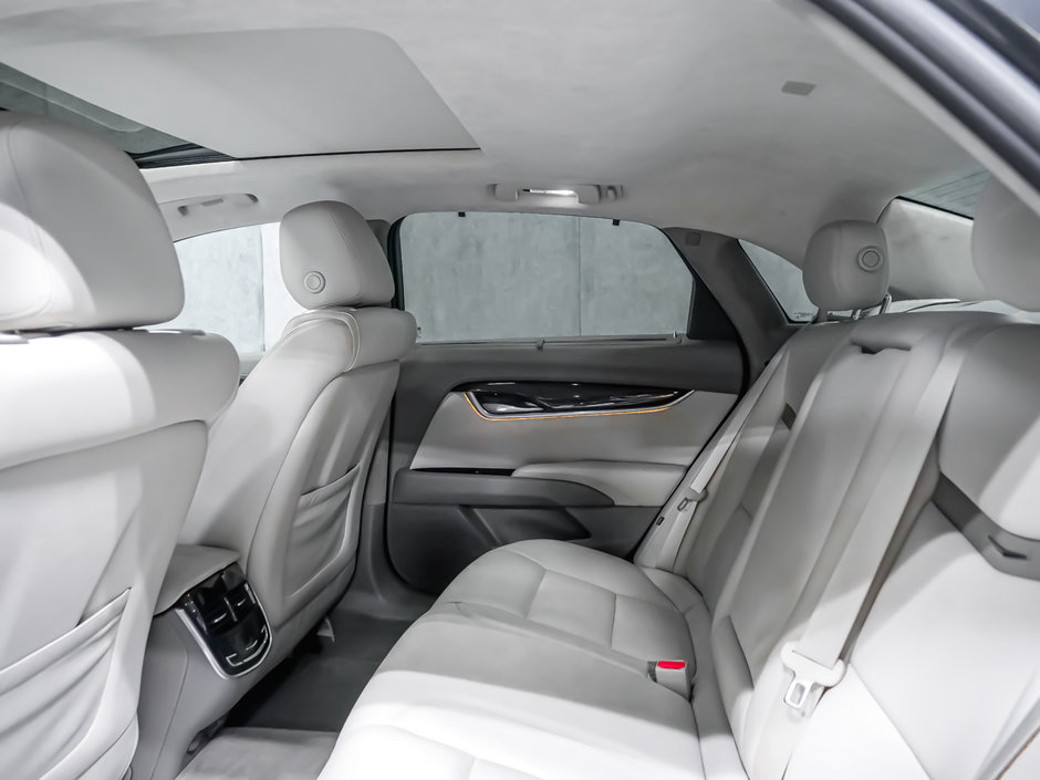 2015 Cadillac XTS PLATINIUM-19