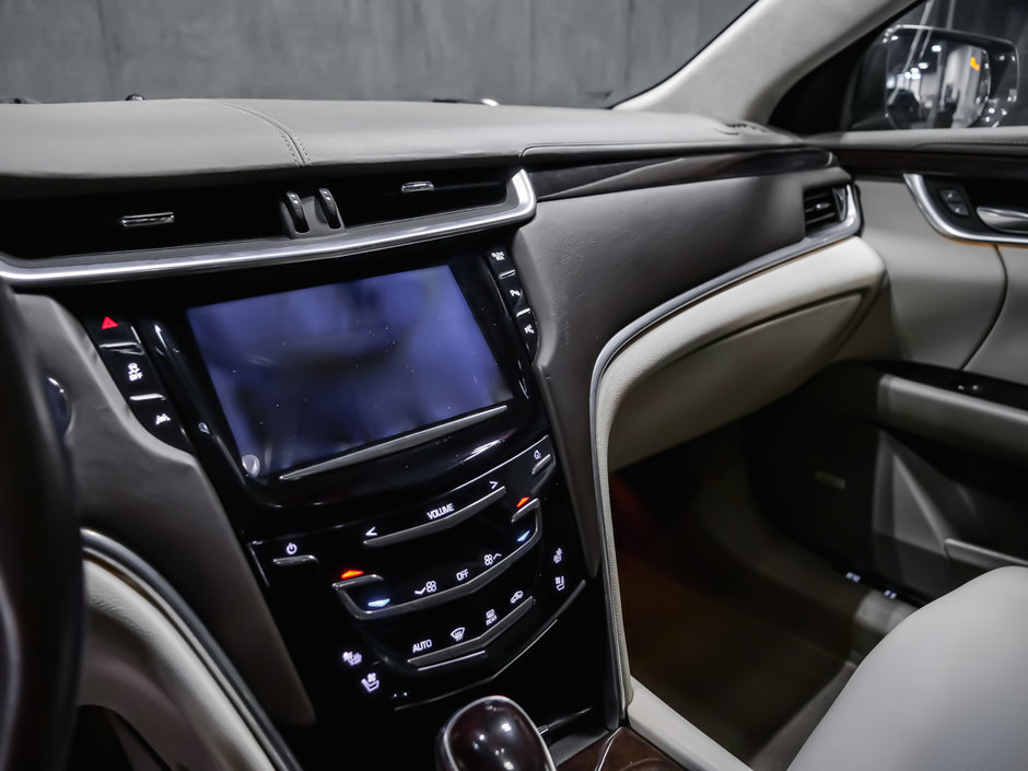 2015 Cadillac XTS PLATINIUM-12