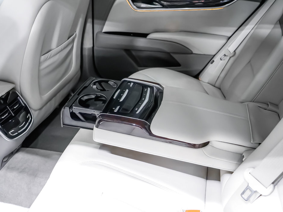2015 Cadillac XTS PLATINIUM-18