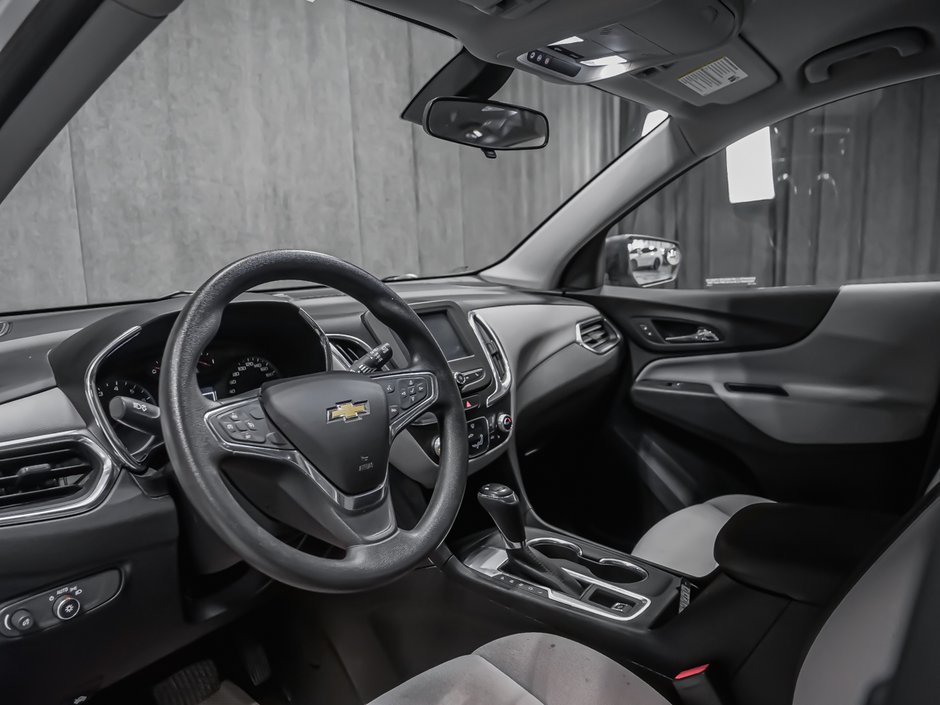 Chevrolet Equinox LS 2018-6