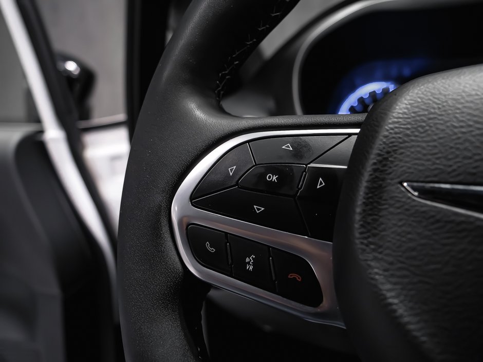 2025 Chrysler Pacifica SIÈGES CHAUFFANT VOLANT CHAUFFANT-12