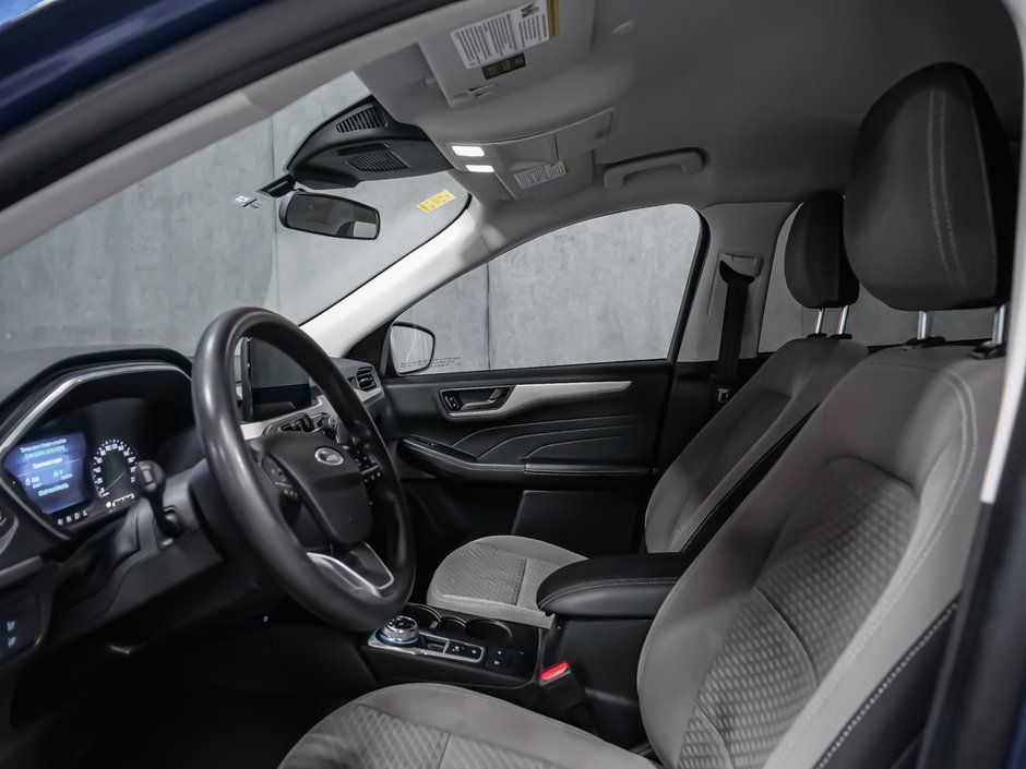 2022 Ford Escape SE Plug-In Hybrid-12