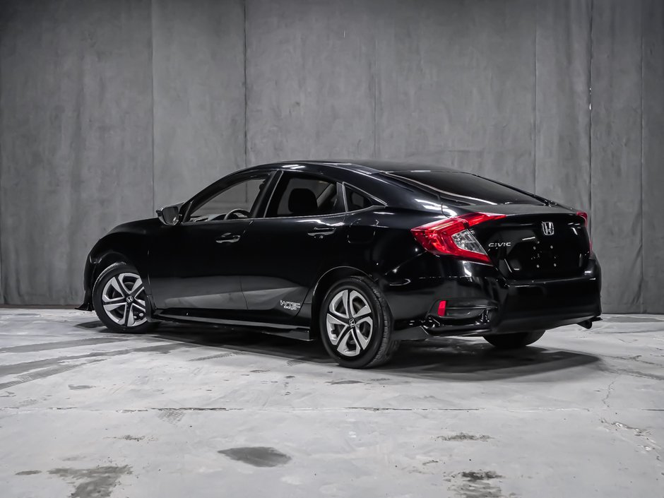 2017 Honda Civic Sedan LX-5