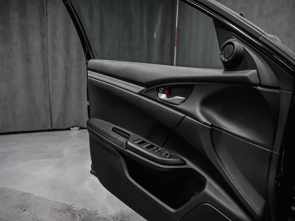 2017 Honda Civic Sedan LX-10