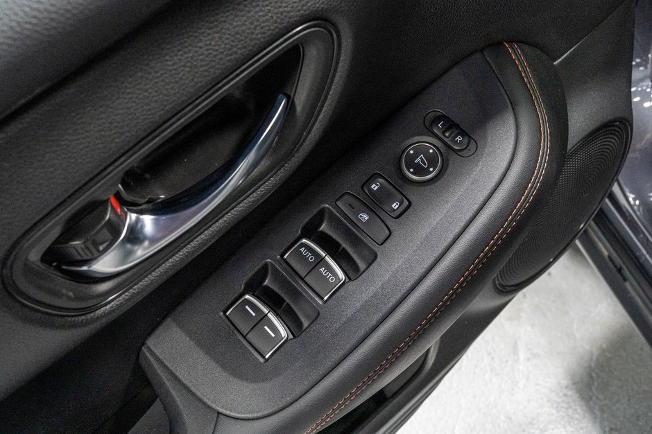 Honda HR-V SPORT 2023-15